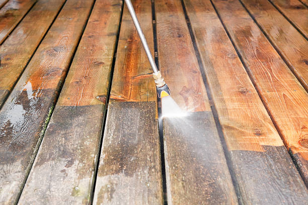 Best Commercial Pressure Washing  in Flordell Hills, MO